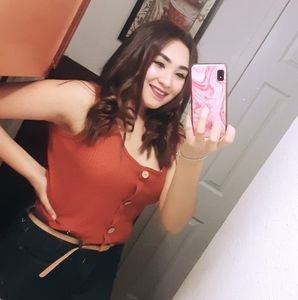 Meet your Posher, Karina